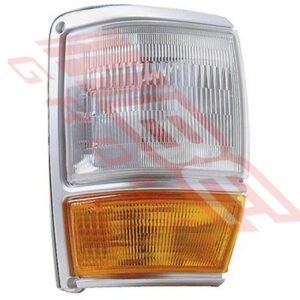 Toyota Hiace Yh71 1988-90 Corner Lamp - Righthand - Chrome