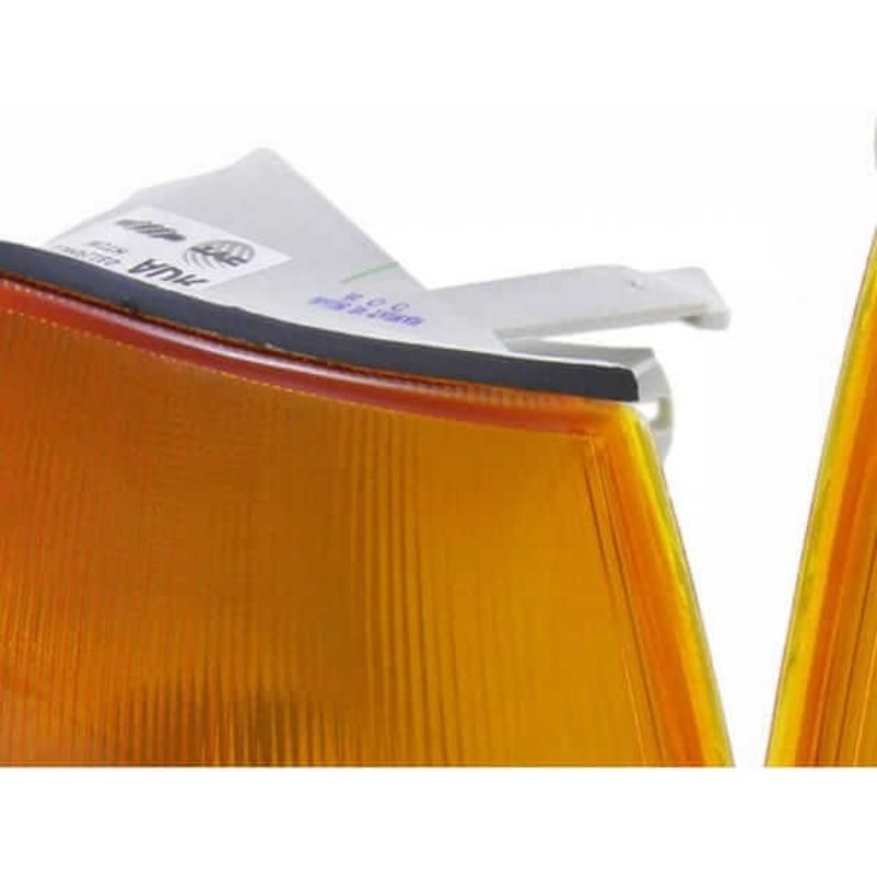 "Ford Falcon 1988-94 Corner Lamp - Left/Right Hand - Amber | Enhance Your Vehicle's Visibility"
