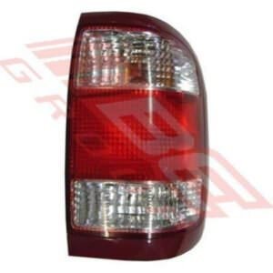 Nissan Pathfinder/Regulas R50 95 - Rear Lamp - Righthand - Clear+Red+Clear