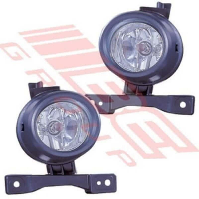 Toyota Hiace 2004- Fog Lamp - Set - Left & Right